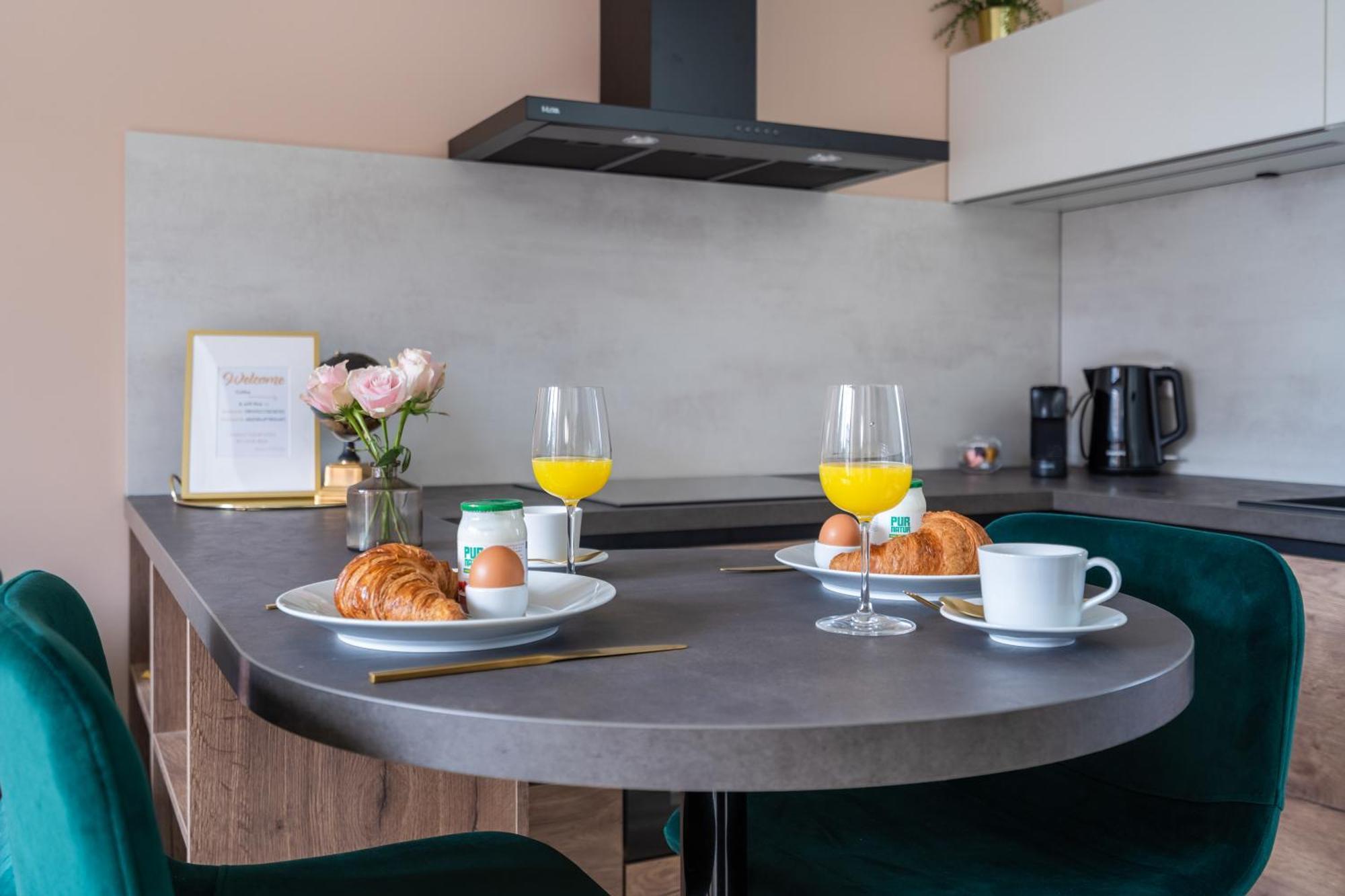 Luxury Fully Equipped Studio - Centrally Located Daire Huizen Dış mekan fotoğraf